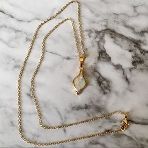 ✨ Pearl Boss✨ dainty pearl minimalist necklace